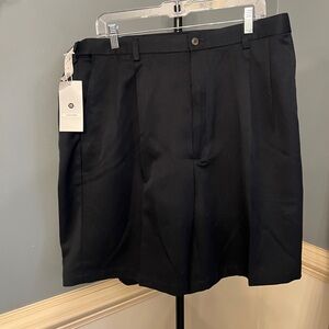 Elegant Navy Men's NWT Shorts 40 pleated